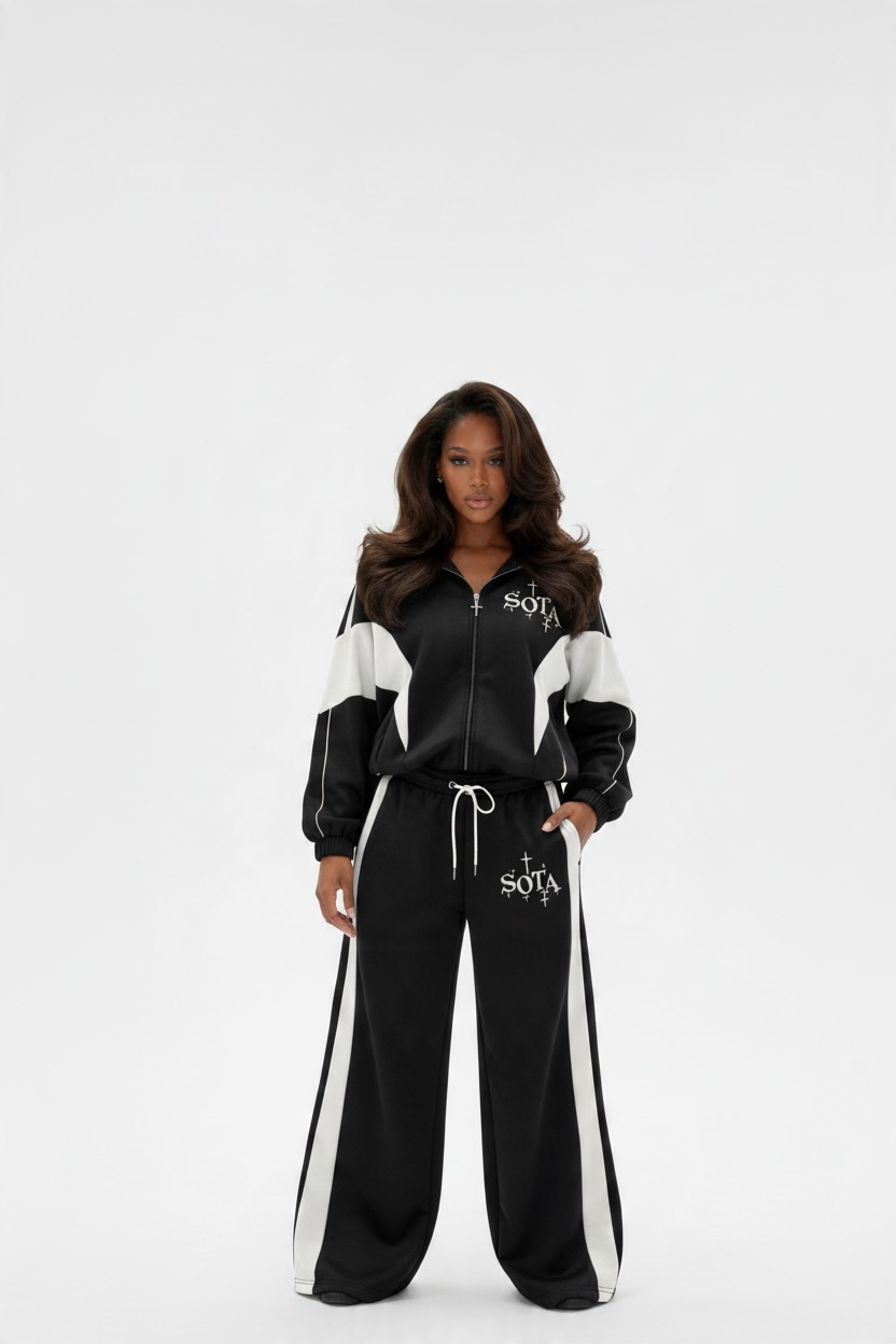 Sota Black sweatsuit